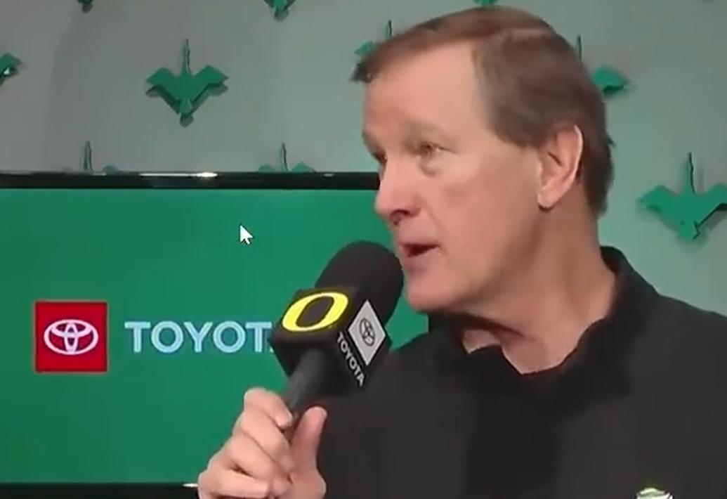 开云体育-俄勒冈主帅再提林葳!亲承进步,但不满组织与防守,披露CBA隐患